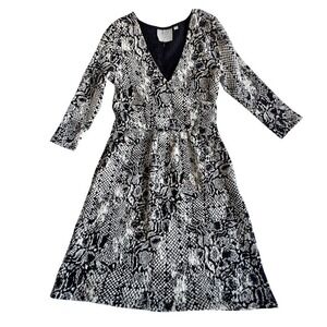 HD in Paris Anthropologie Snakeskin Patterned Dress Size XS